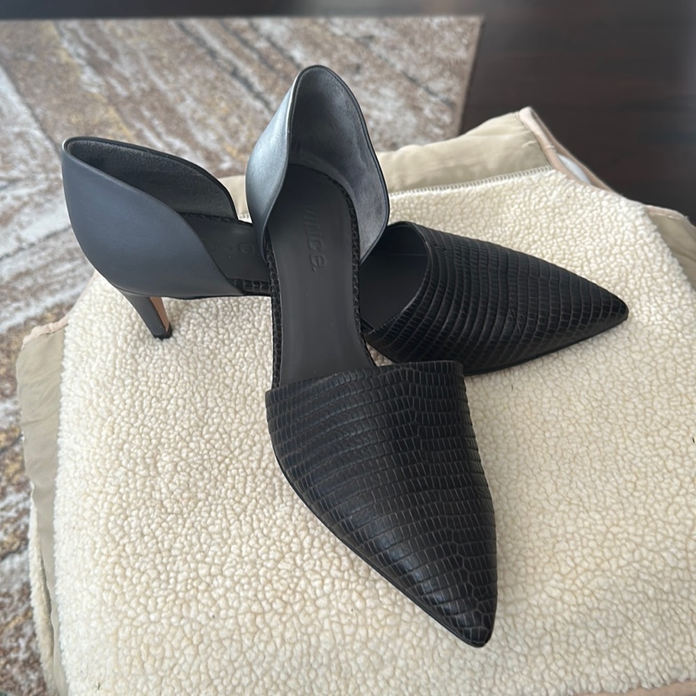 Vince heels size 6M